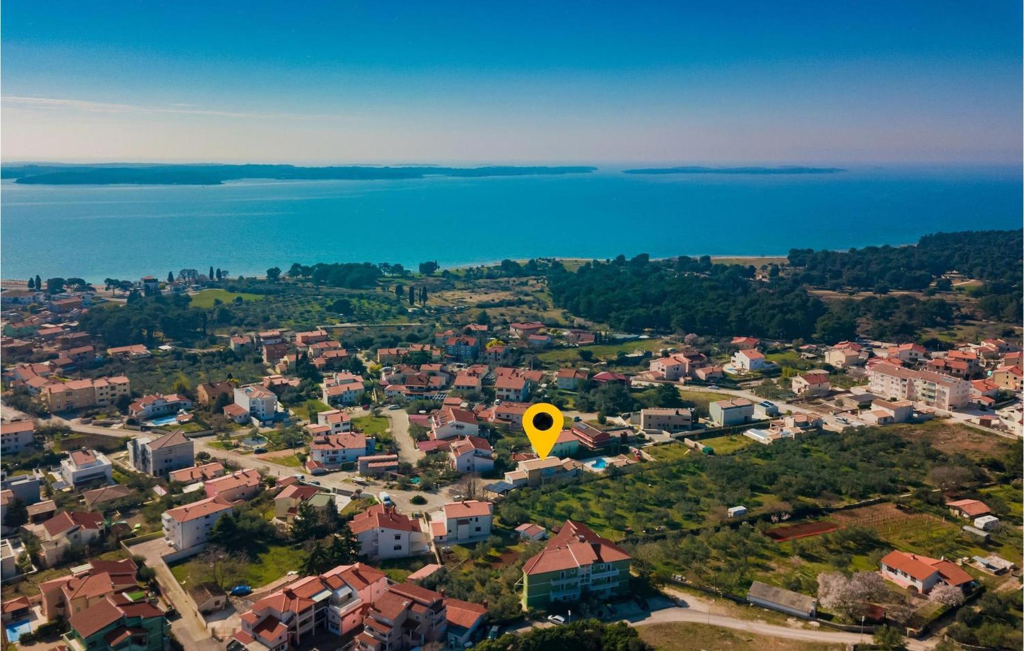 Holiday home Luka *